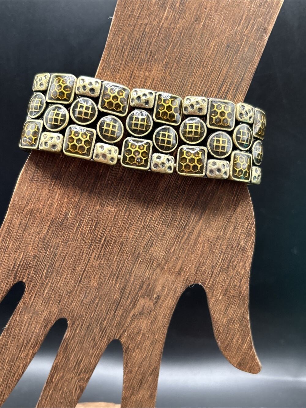 Gold Tone Stretch Bracelet Slide Bangle Size 7